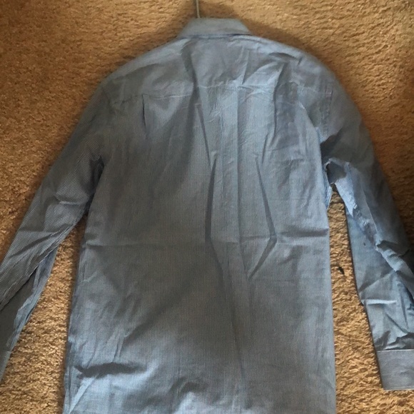 Never worn button down blue and white shirt size 17 34/35 XL - Picture 4 of 4